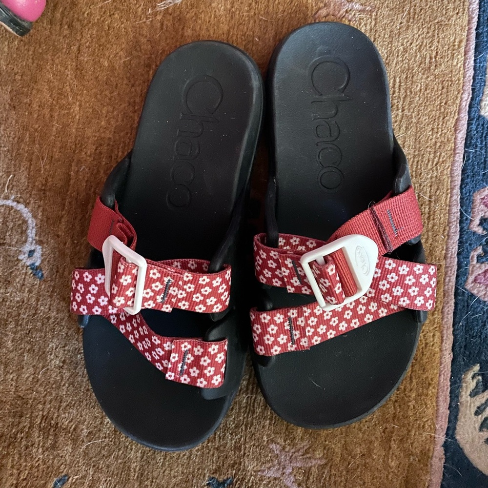 Chaco slides never worn size 5 .5